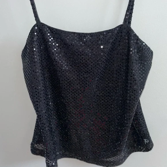 Sequin Crop Top | 🪩 - Picture 7 of 12